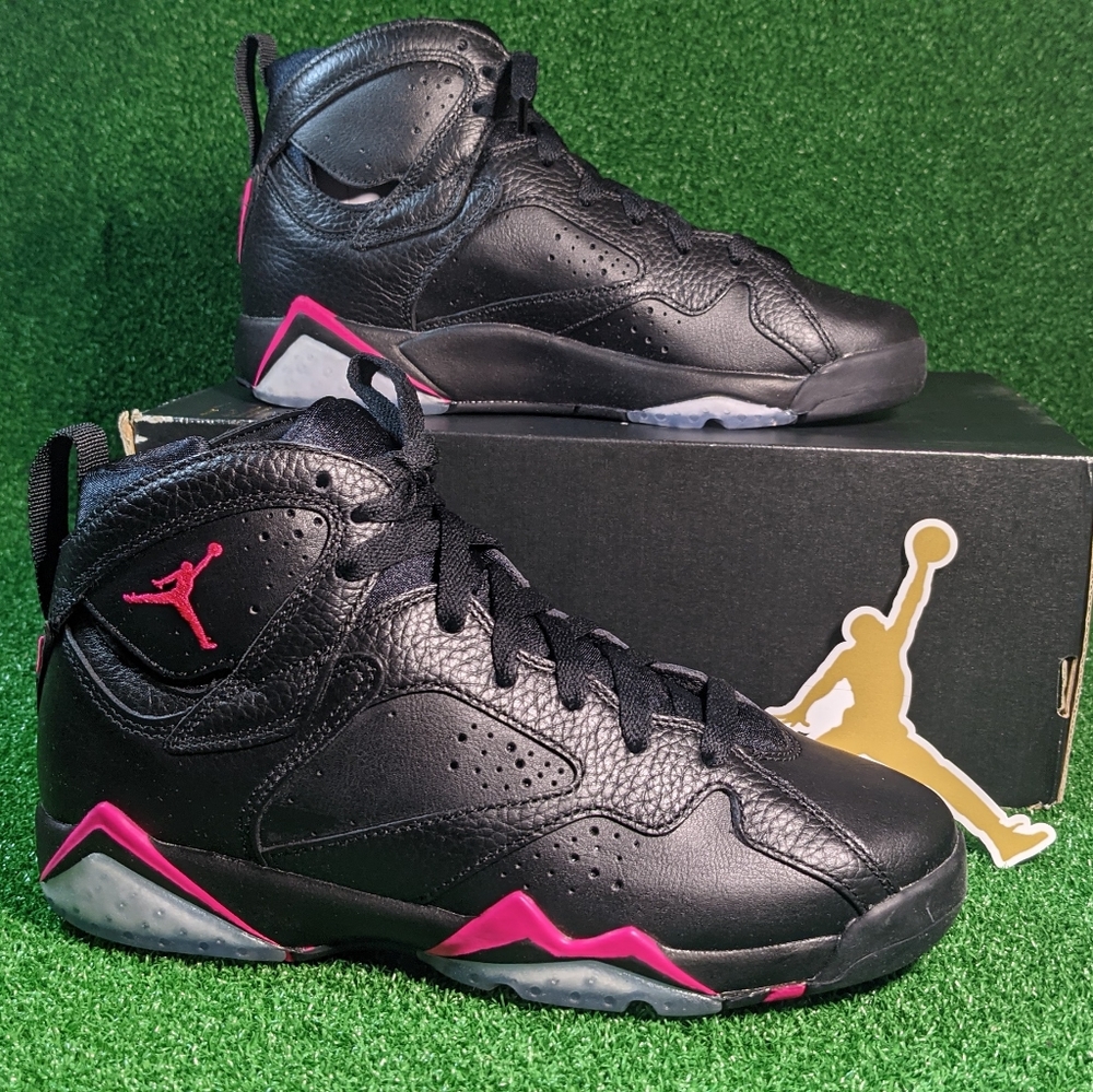 NIKE AIR JORDAN 7 RETRO GG HYPER PINK